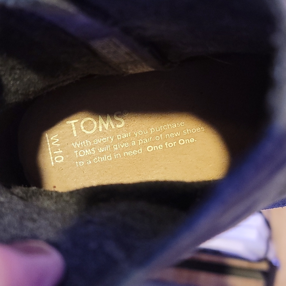 Toms booties - Picture 7 of 9